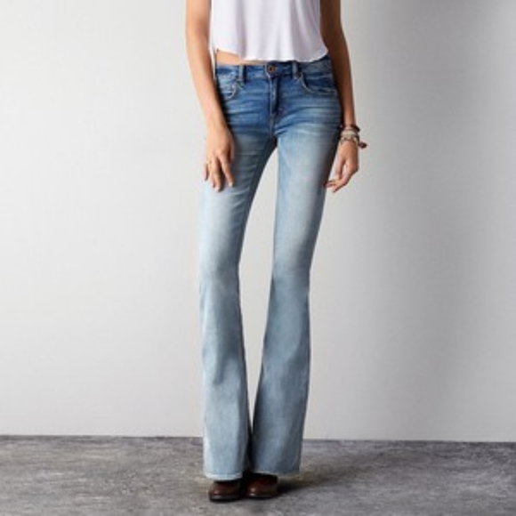 American Eagle Outfitters Denim - AMERICAN EAGLE HI-RISE ARTIST FIT JEANS